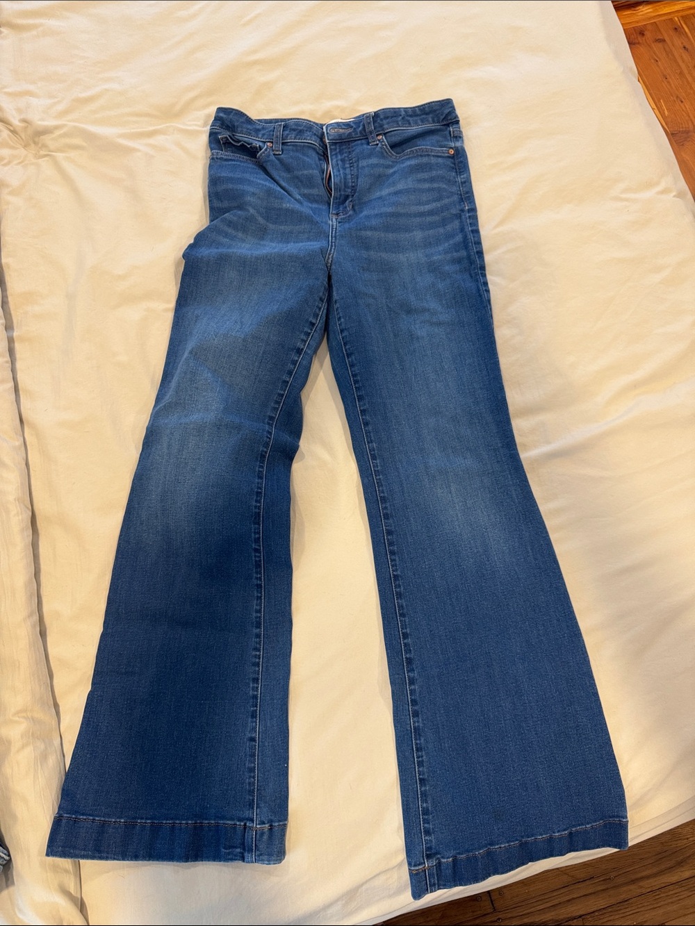 Lauren Conrad Women’s Blue Flared Jeans